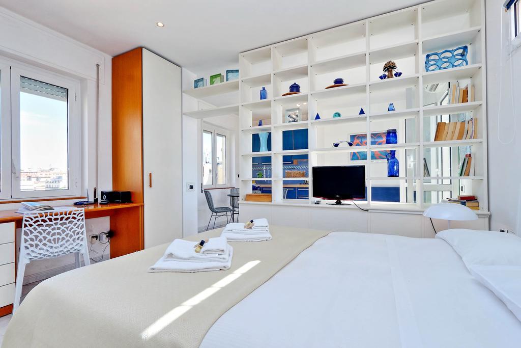 Celimontana Apartment